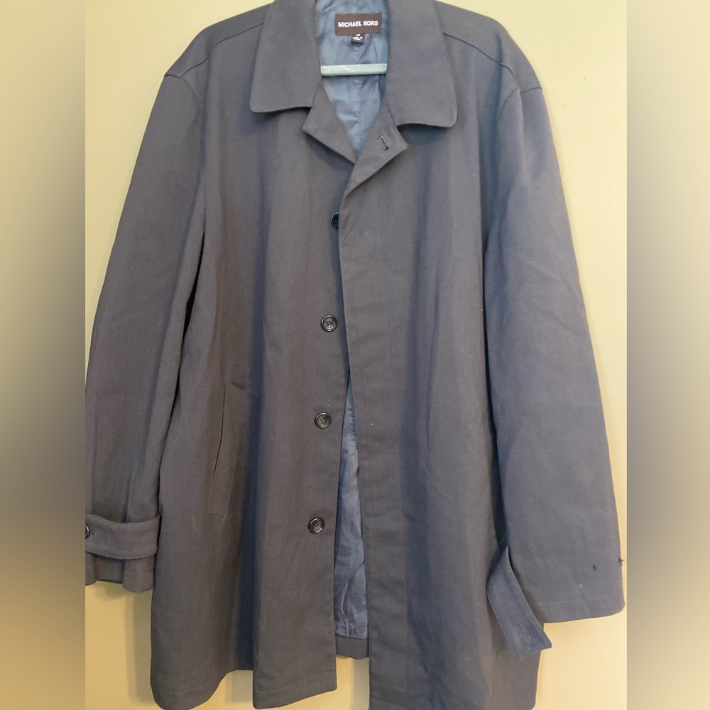 Men's Classic black Michael Kors trenchcoat  size 44r